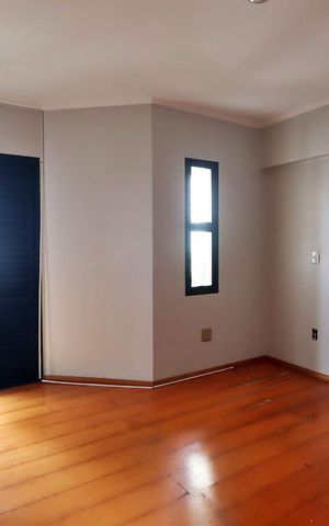 Apartamento à venda com 300m², 4 quartos e 4 vagasSuíte 1