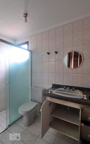 Apartamento à venda com 300m², 4 quartos e 4 vagasBanheiro da Suíte 2