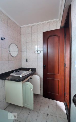 Apartamento à venda com 300m², 4 quartos e 4 vagasBanheiro da Suíte 2