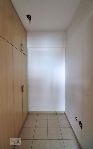 Apartamento à venda com 300m², 4 quartos e 4 vagasQuarto de Serviço