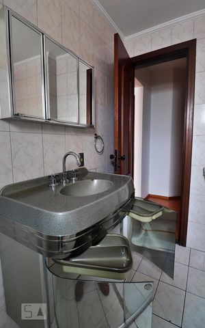 Apartamento à venda com 300m², 4 quartos e 4 vagasBanheiro da Suíte 1