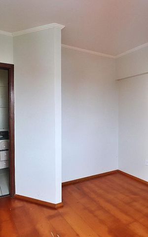 Apartamento à venda com 300m², 4 quartos e 4 vagasSuíte 4