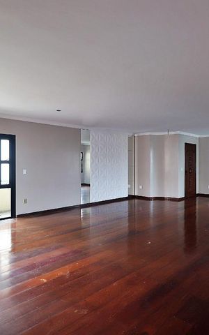 Apartamento à venda com 300m², 4 quartos e 4 vagasSala