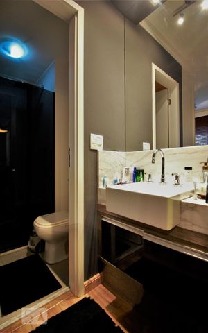Apartamento à venda com 38m², 1 quarto e 1 vagaBanheiro da suíte