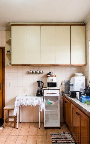 Casa à venda com 250m², 3 quartos e 7 vagasCozinha