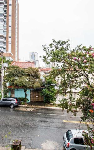 Casa à venda com 250m², 3 quartos e 7 vagasVista da Suíte 2