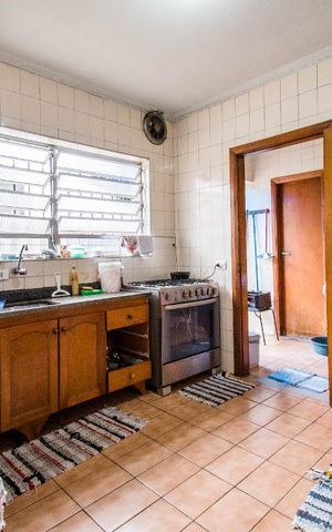 Casa à venda com 250m², 3 quartos e 7 vagasCozinha