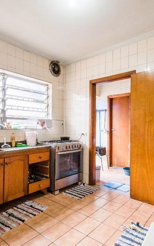 Casa à venda com 250m², 3 quartos e 7 vagasCozinha
