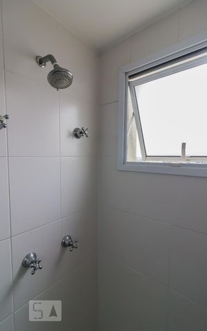 Studio para alugar com 30m², 1 quarto e 1 vagaChuveiro