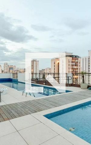 Studio à venda com 28m², 1 quarto e 1 vagaPiscina