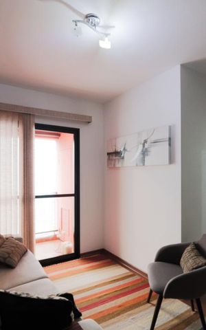 Apartamento à venda com 120m², 2 quartos e 2 vagas Apartamento à venda com 120m², 2 quartos e 2 vagasSala