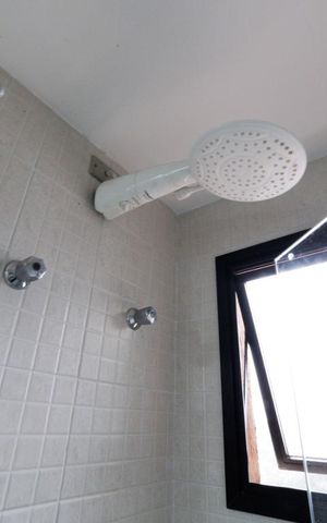 Apartamento à venda com 120m², 2 quartos e 2 vagas Apartamento à venda com 120m², 2 quartos e 2 vagasBanheiro
