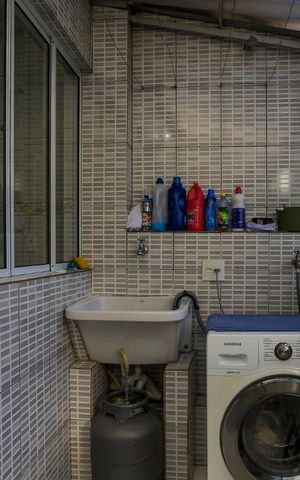 Apartamento à venda com 99m², 2 quartos e sem vaga Apartamento à venda com 99m², 2 quartos e sem vagaÁrea de Serviço