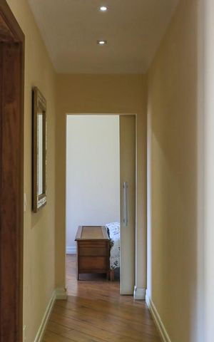 Apartamento à venda com 99m², 2 quartos e sem vaga Apartamento à venda com 99m², 2 quartos e sem vagaCorredor