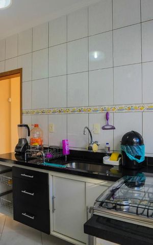 Apartamento à venda com 99m², 2 quartos e sem vaga Apartamento à venda com 99m², 2 quartos e sem vagaCozinha