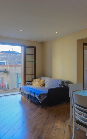 Apartamento à venda com 99m², 2 quartos e sem vaga Apartamento à venda com 99m², 2 quartos e sem vagaSala de Estar e Jantar