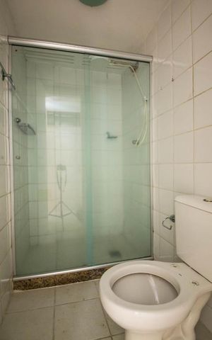 Apartamento para alugar com 55m², 2 quartos e 1 vagaBanheiro social 