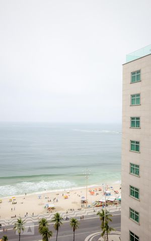 Apartamento à venda com 200m², 4 quartos e 4 vagasVista