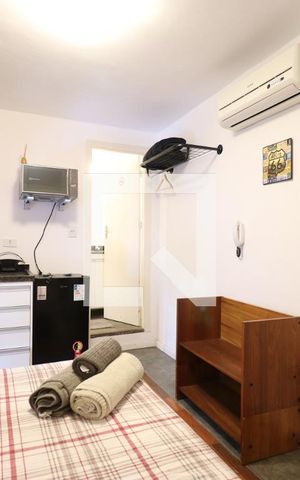 Studio para alugar com 13m², 1 quarto e sem vagaSala/Quarto