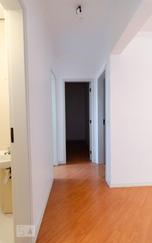 Apartamento à venda com 63m², 2 quartos e 1 vaga Apartamento à venda com 63m², 2 quartos e 1 vagaCorredor
