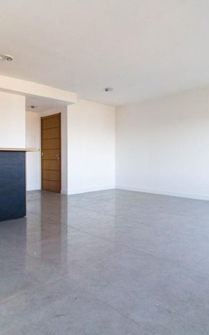 Apartamento à venda com 90m², 3 quartos e 2 vagas Apartamento à venda com 90m², 3 quartos e 2 vagasSala