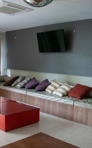 Apartamento à venda com 90m², 3 quartos e 2 vagas Apartamento à venda com 90m², 3 quartos e 2 vagasÁrea comum - Salão de festas