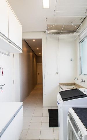 Apartamento à venda com 326m², 4 quartos e 5 vagasÁrea de Serviço