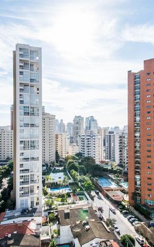 Apartamento à venda com 326m², 4 quartos e 5 vagasVista da Varanda