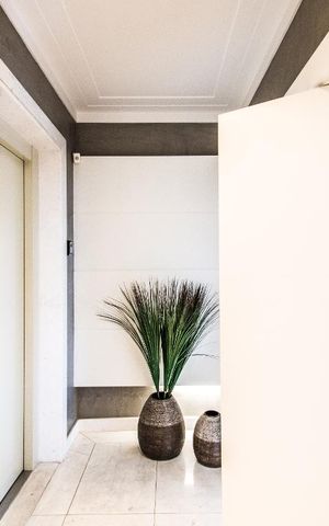 Apartamento à venda com 326m², 4 quartos e 5 vagasHall do Elevador