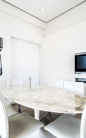 Apartamento à venda com 326m², 4 quartos e 5 vagasCopa