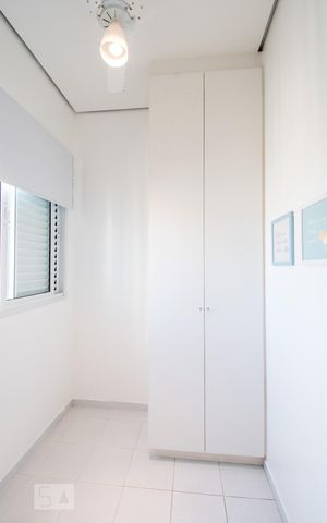 Apartamento à venda com 326m², 4 quartos e 5 vagasQuarto de Serviço 2