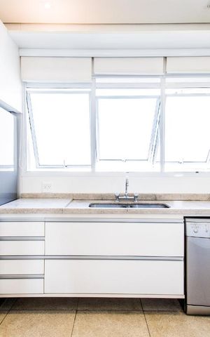 Apartamento à venda com 326m², 4 quartos e 5 vagasCozinha