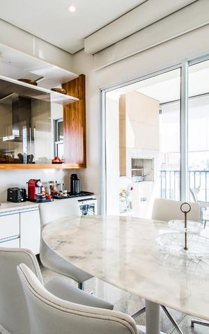 Apartamento à venda com 326m², 4 quartos e 5 vagasCopa