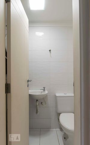 Apartamento à venda com 214m², 3 quartos e 3 vagasBanheiro de serviço