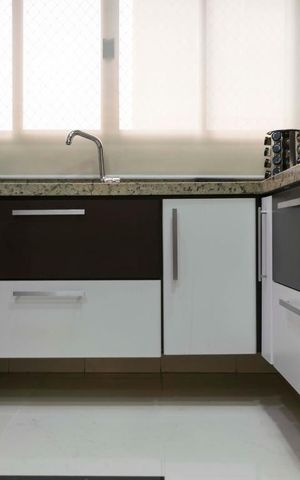 Apartamento à venda com 214m², 3 quartos e 3 vagasCozinha (Armários)