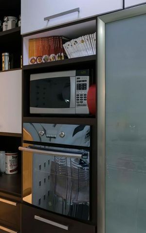 Apartamento à venda com 214m², 3 quartos e 3 vagasCozinha (Forno e Microondas)