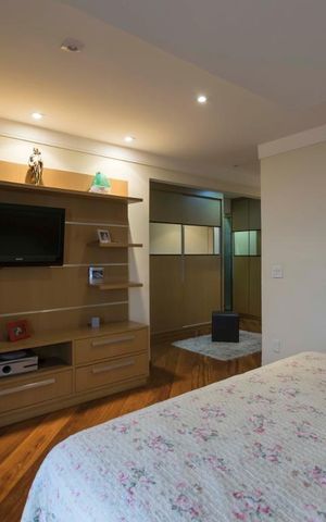 Apartamento à venda com 214m², 3 quartos e 3 vagasSuíte 3
