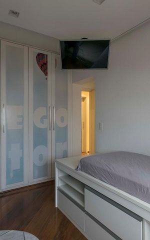 Apartamento à venda com 214m², 3 quartos e 3 vagasSuíte 2