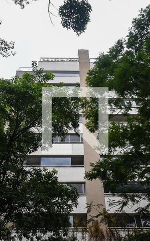 Apartamento para alugar com 181m², 3 quartos e 3 vagas Apartamento para alugar com 181m², 3 quartos e 3 vagasFachada