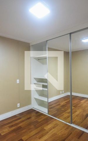 Apartamento para alugar com 181m², 3 quartos e 3 vagas Apartamento para alugar com 181m², 3 quartos e 3 vagasSuíte 1