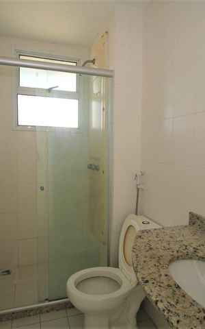 Apartamento à venda com 80m², 2 quartos e 1 vagaBanheiro Canadense