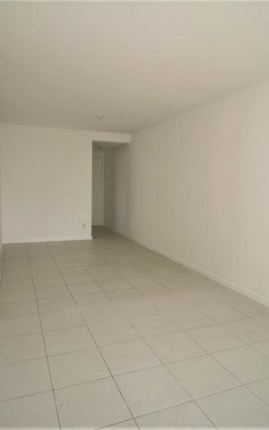 Apartamento à venda com 80m², 2 quartos e 1 vagaSala