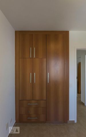 Apartamento à venda com 56m², 3 quartos e 1 vagaQuarto 3 (Armários)