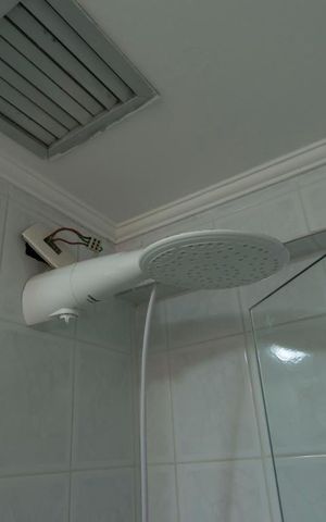 Apartamento à venda com 56m², 3 quartos e 1 vagaBanheiro (Chuveiro)