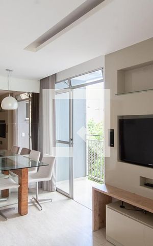 Apartamento à venda com 70m², 2 quartos e 2 vagas Apartamento à venda com 70m², 2 quartos e 2 vagasSala