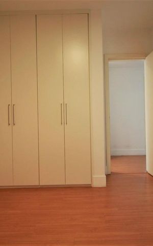 Apartamento à venda com 282m², 3 quartos e 4 vagasSuíte 1