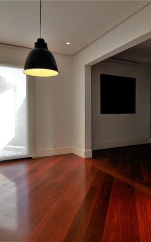 Apartamento à venda com 282m², 3 quartos e 4 vagasSala