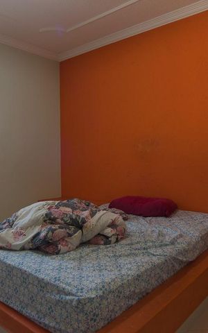 Casa de condomínio à venda com 250m², 5 quartos e 3 vagas Casa de condomínio à venda com 250m², 5 quartos e 3 vagasQuarto 2