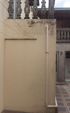 Casa de condomínio à venda com 250m², 5 quartos e 3 vagas Casa de condomínio à venda com 250m², 5 quartos e 3 vagasQuintal