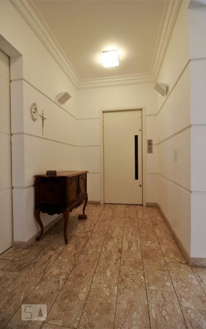 Apartamento à venda com 230m², 3 quartos e 4 vagasDetalhe da entrada